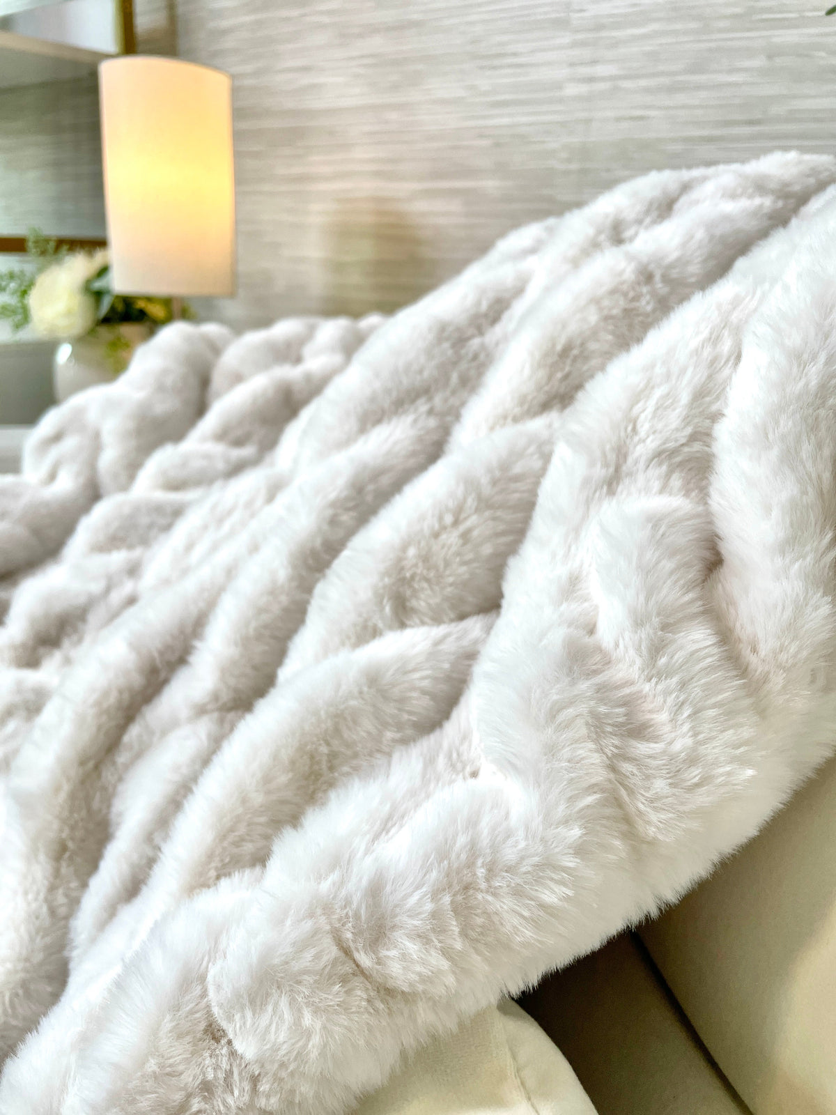 Ivory faux fur blanket by Cloud9, medium 50x60 inches, soft plush fabric with a cozy, luxurious appearance.
